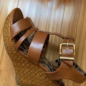 Wedge sandal like new 6.5 Jessica Simpson